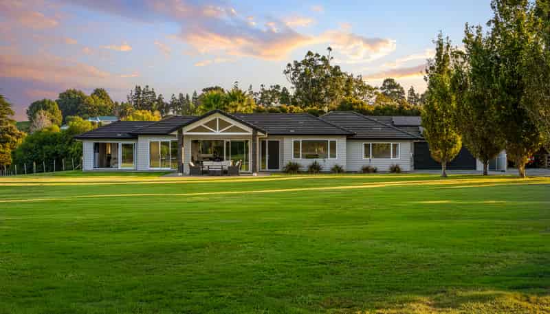 1 Ngaire Close, Wainui