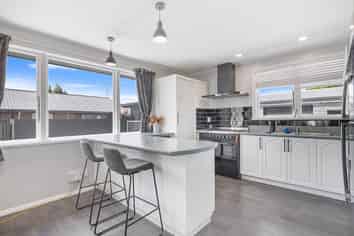 26 Russell Ave, Allenton