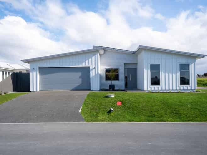 2 Haggerty Green, Te Awanga