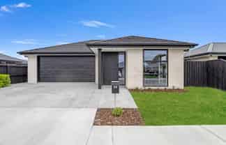 25 Henshaw Street, Woodend