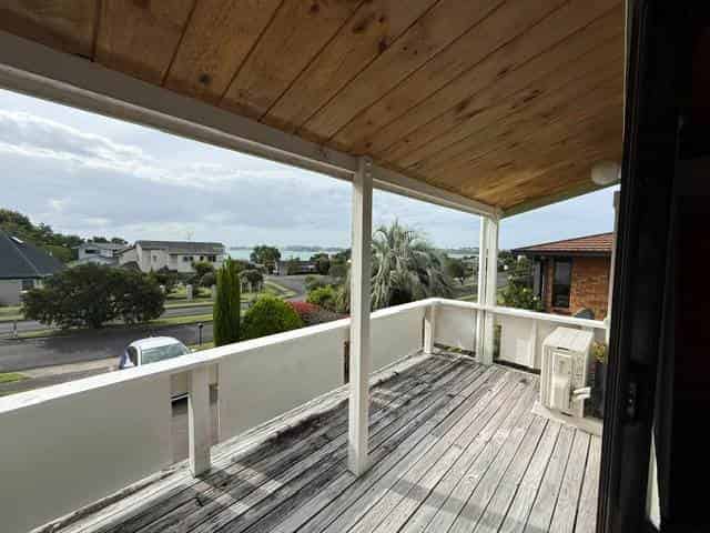 10 Myrtle Drive, Omokoroa