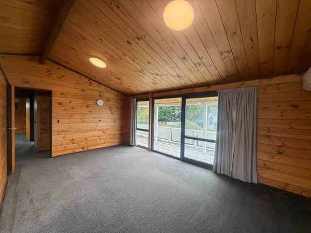 10 Myrtle Drive, Omokoroa