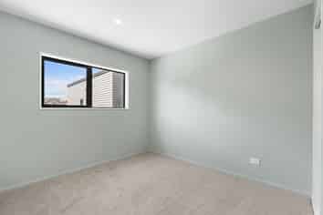 3/581 Worcester Street, Linwood