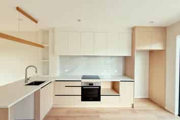 7E Springside Place, New Lynn