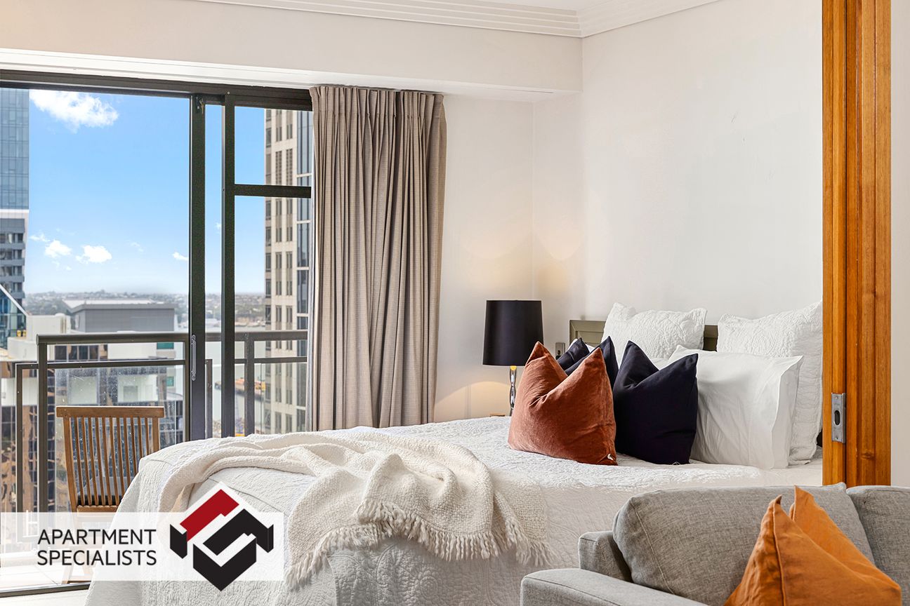 Exclusive North Facing Metropolis - Vista 5