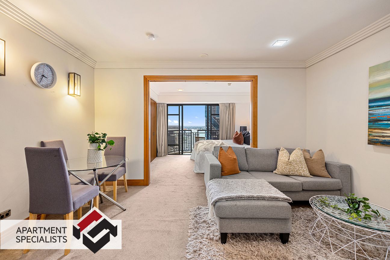 Exclusive North Facing Metropolis - Vista 4