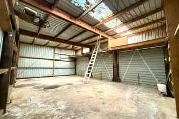 159 Hills Road, Raglan