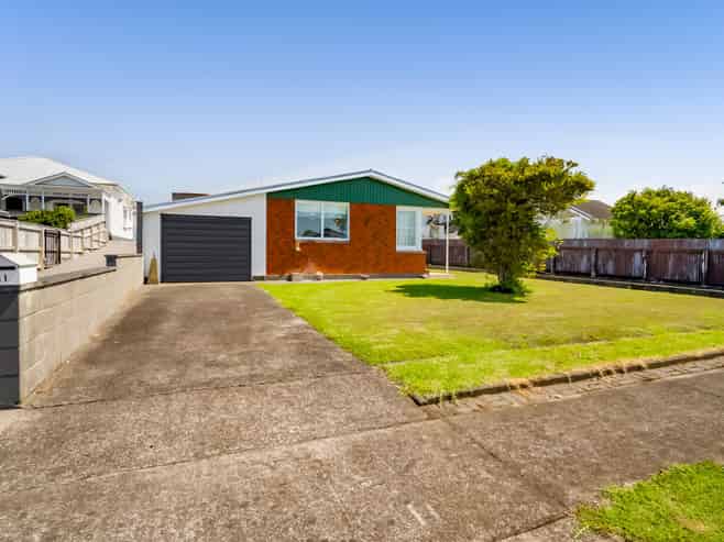 11 Victoria Street, HAWERA