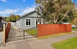 444 Worcester Street, Linwood