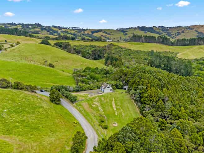 65 M Greenwood Road, Leigh