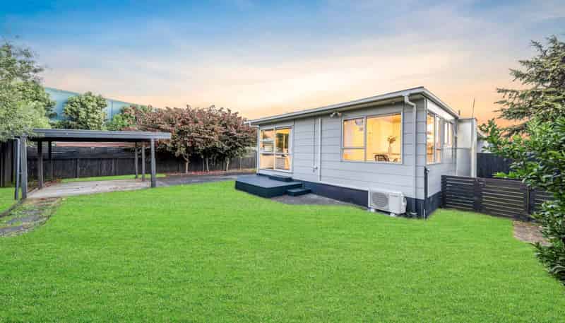 2/27 Waimana Road, Conifer Grove