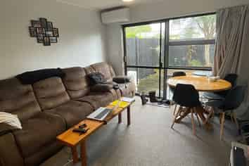 2/9 Cairnfield Road, Kensington