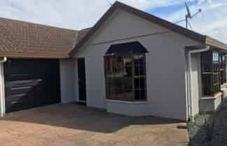 31 Peppertree Lane, Woodridge