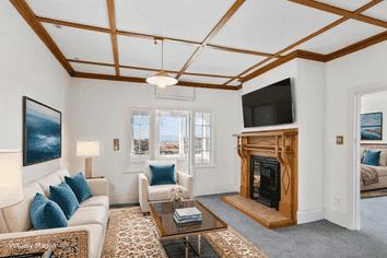 51 Northland Road, Northland