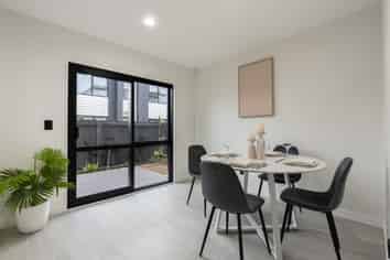 35D Hamilton Road, Papatoetoe