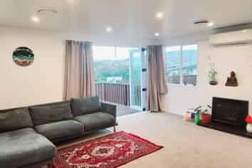 79 Black Rock Road, Newlands