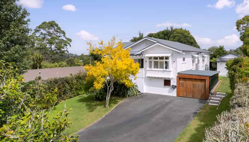 56 Queen Street, Riverhead