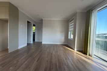 1/56A Shelter Drive, Greenhithe