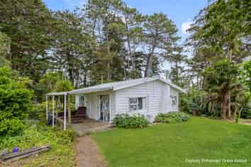 37 Camp Road, Whitianga
