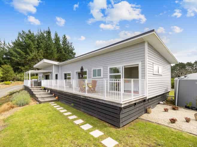 96A Peers Road, Kaimai