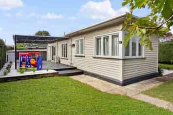 1 Admiral Beatty Avenue, Mount Roskill