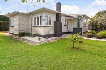 1 Admiral Beatty Avenue, Mount Roskill