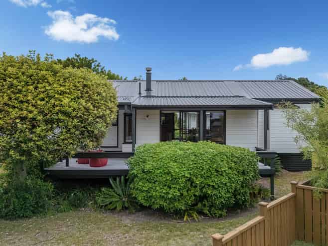 5 Chelmsford Court, Pauanui