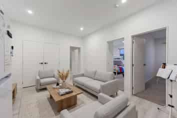 47 Johns Creek Crescent, Silverdale