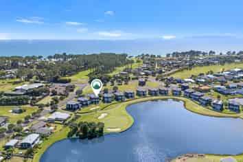 22/101 Harbour Drive, Matarangi