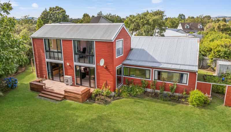 11 Tom Plato Drive, Te Anau