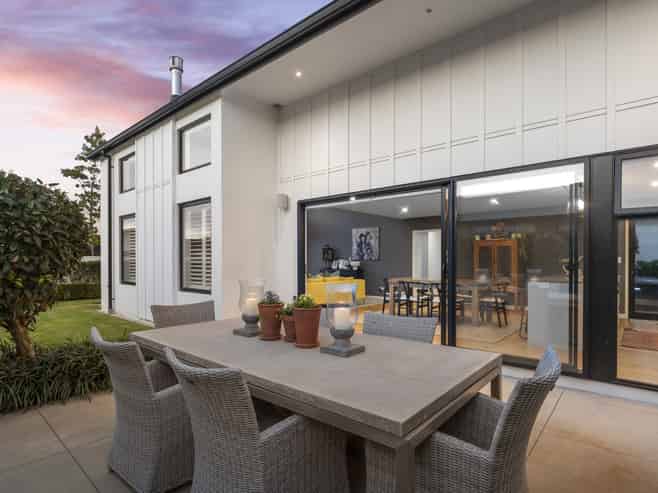 16 St Thomas Avenue, Pyes Pa