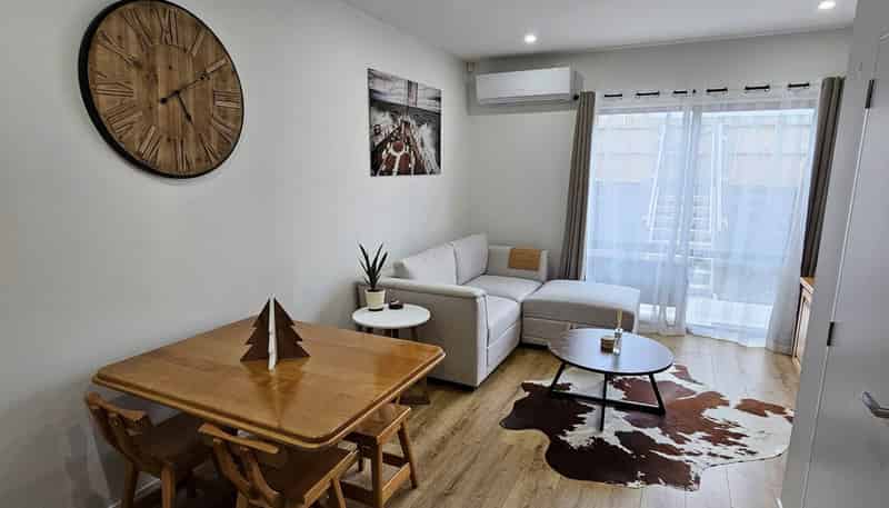 4 Creekside Way, Flat Bush