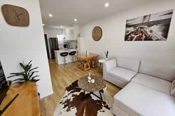 4 Creekside Way, Flat Bush