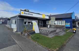 Prime Commercial Space in the Heart of Waipu