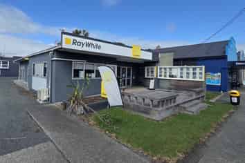 Prime Commercial Space in the Heart of Waipu