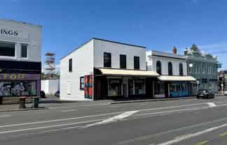 Level 1 Road Front Office on Dominion Rd | 113 m2