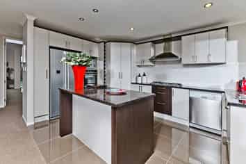 4 Galbraith Greens, Silverdale