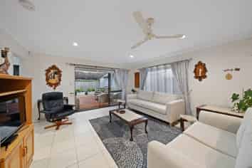 3 Bezar Place, Flat Bush