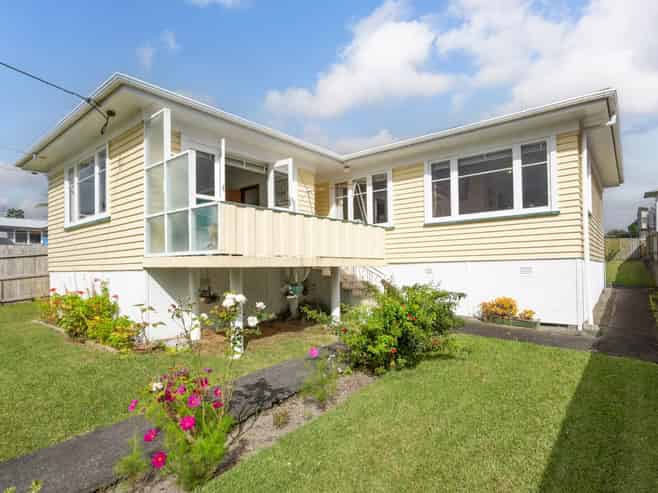 40 Kelwyn Road, Kelston