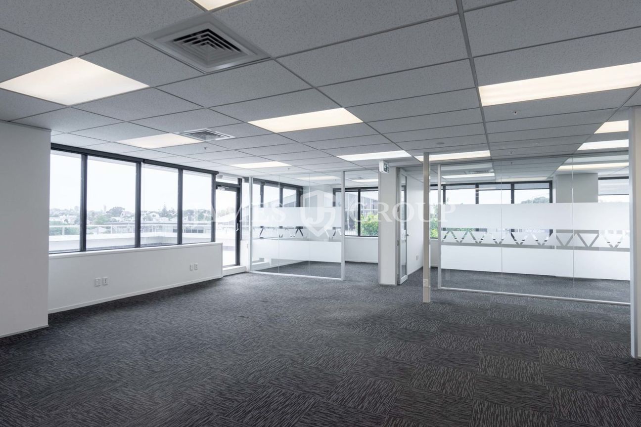 WELL-PRESENTED ELLERSLIE OFFICE SPACE FOR LEASE - Bild 2