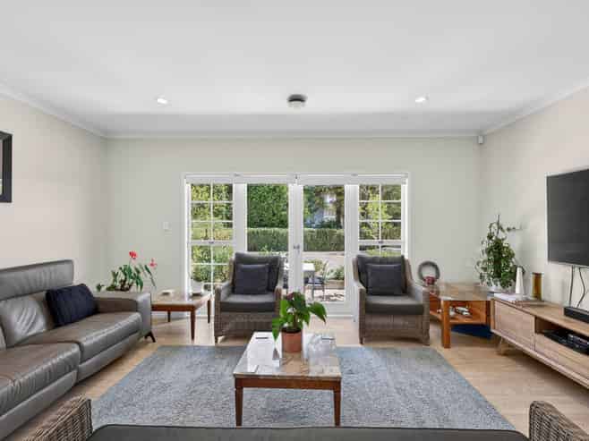 33A Waiatarua Road, Remuera