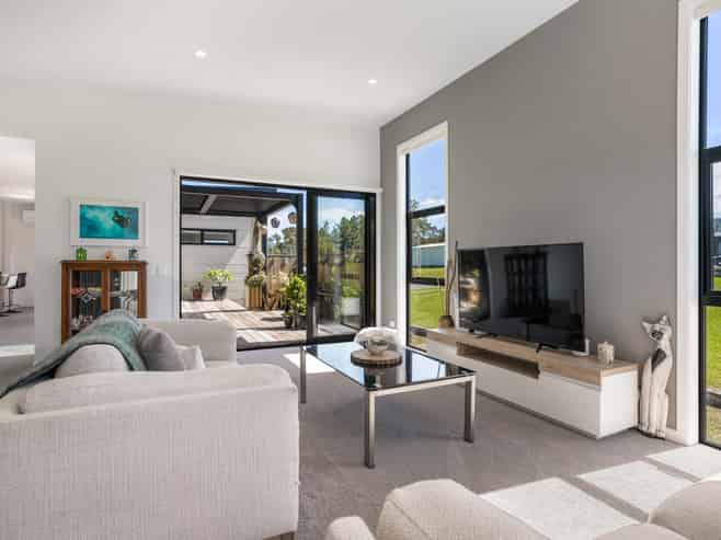 5 Pinnacles Lane, Pauanui