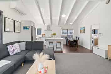 4 Meander Drive, Welcome Bay