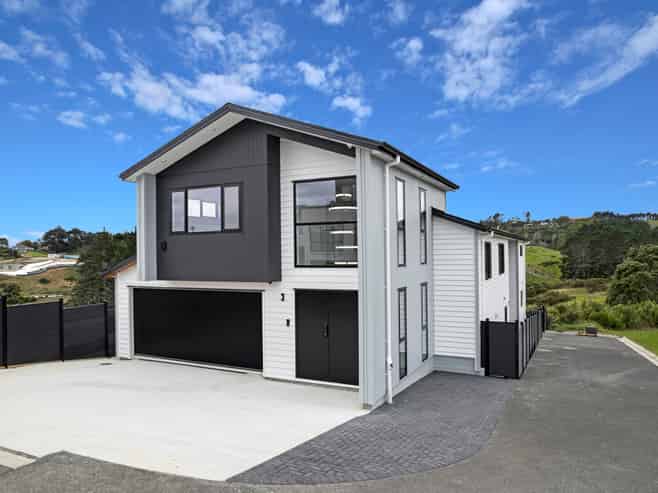 16 Harissa Place, The Gardens