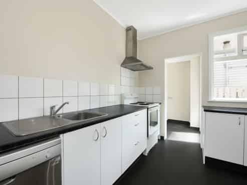 a/2 Henry Street, Kilbirnie