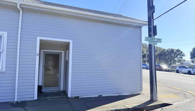 a/2 Henry Street, Kilbirnie