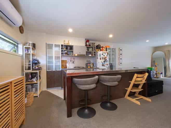 64/21 Hunters Park Drive, Three Kings