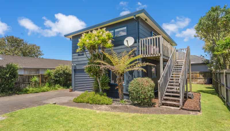 2/35 Grotto Street, Onehunga