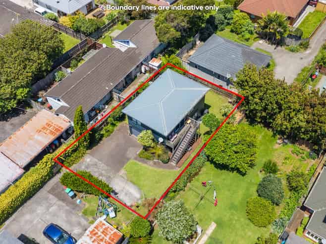 2/35 Grotto Street, Onehunga