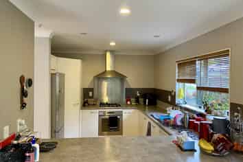 41 Erlestoke Crescent, Churton Park